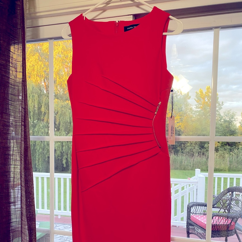 I TRUMP/ size 4 / never worn